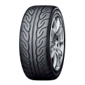 245 40 ZR18 93W Yokohama Advan Neova AD08